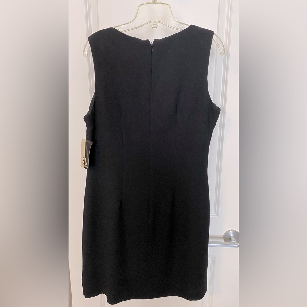 Studio London Elegant Black Sleeveless Dress
